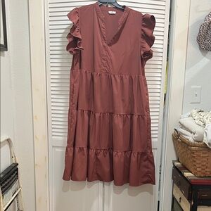 entro Brick Red Tiered V-Neck Ruffle Sleeve Midi Dress